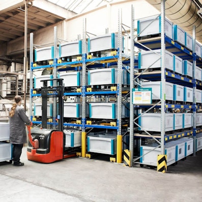 Foto Lagerung von Schwerlastbehältern SL, Referenz Schubert und Salzer Foto Lagerung von Schwerlastbehältern SL, Referenz Schubert und Salzer