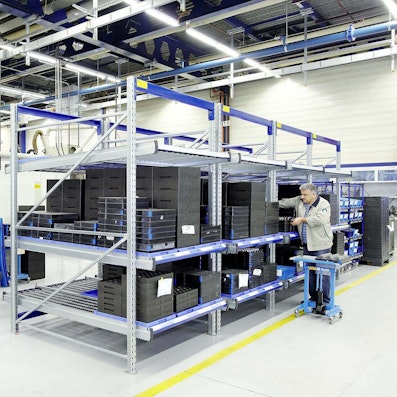 Foto Stückgutdurchlaufregal, Referenz Borg Warner Foto Stückgutdurchlaufregal, Referenz Borg Warner