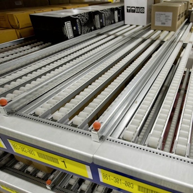 Foto Stückgutdurchlaufregal, Referenz Dachser 01 Foto Stückgutdurchlaufregal, Referenz Dachser 01