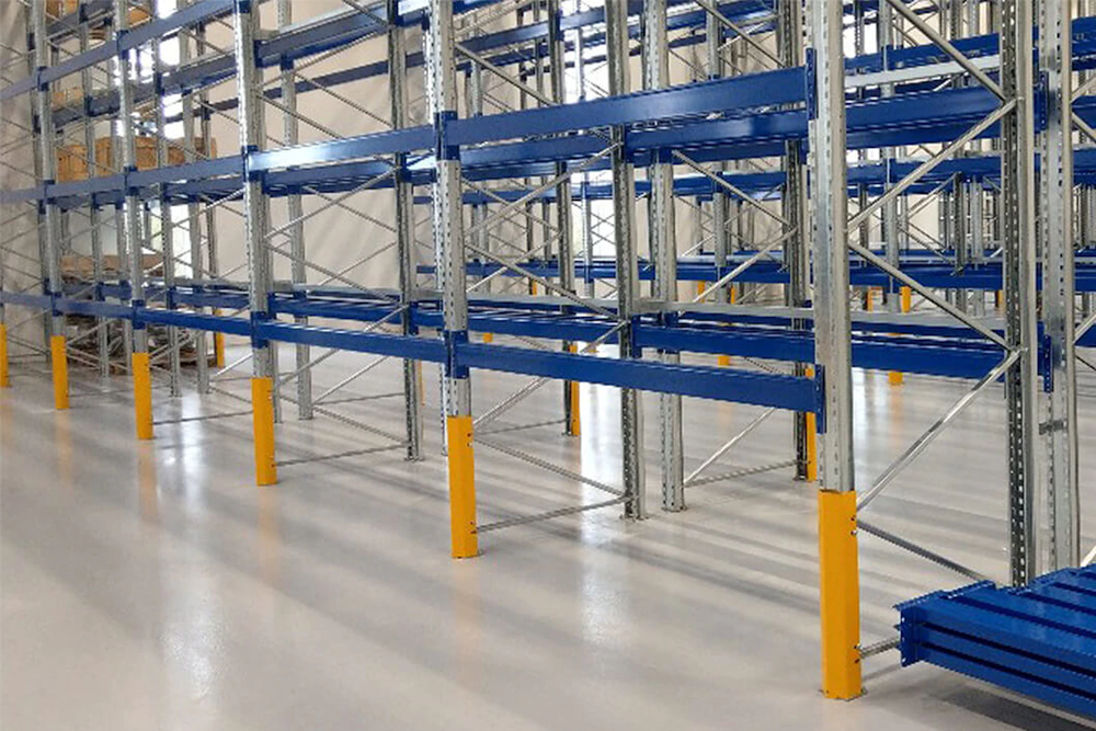 palletrekken voor de opslag van zware palleten